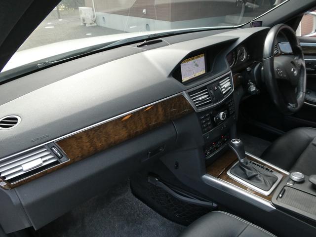 Eクラスステーションワゴン E250CGIブルーエフィシェンシーワゴン スマートキー Rエアサス交換済 整備記録7枚 黒革 SH パワーシート HDDナビ フルセグ BT 純正19インチAW Bカメ FRソナー 電動トランク HID ルーフレール Dレコ前後 ETC(28枚目)