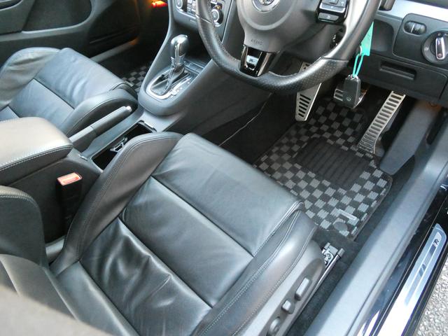 ゴルフ R 実走3万キロ台 フルタイム4WD 1オーナー 禁煙車 整備記録10枚全D 黒革 シートH パドル 純正HDDナビ フルセグ Bカメ 天張り垂れ無し 純正18インチAW レーダー HID ETC(27枚目)