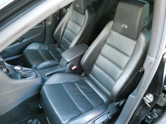 ゴルフ R 実走3万キロ台 フルタイム4WD 1オーナー 禁煙車 整備記録10枚全D 黒革 シートH パドル 純正HDDナビ フルセグ Bカメ 天張り垂れ無し 純正18インチAW レーダー HID ETC(29枚目)