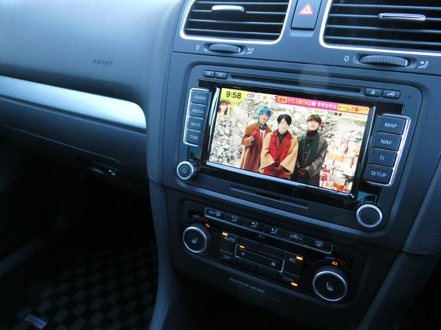 ゴルフ R 実走3万キロ台 フルタイム4WD 1オーナー 禁煙車 整備記録10枚全D 黒革 シートH パドル 純正HDDナビ フルセグ Bカメ 天張り垂れ無し 純正18インチAW レーダー HID ETC(32枚目)