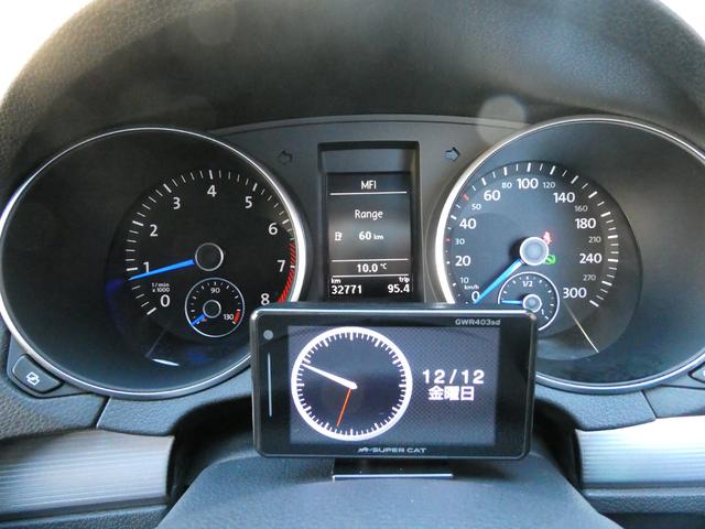 ゴルフ R 実走3万キロ台 フルタイム4WD 1オーナー 禁煙車 整備記録10枚全D 黒革 シートH パドル 純正HDDナビ フルセグ Bカメ 天張り垂れ無し 純正18インチAW レーダー HID ETC(36枚目)