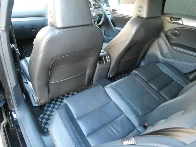 ゴルフ R 実走3万キロ台 フルタイム4WD 1オーナー 禁煙車 整備記録10枚全D 黒革 シートH パドル 純正HDDナビ フルセグ Bカメ 天張り垂れ無し 純正18インチAW レーダー HID ETC(37枚目)