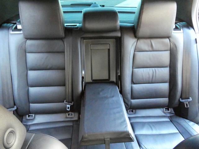 ゴルフ R 実走3万キロ台 フルタイム4WD 1オーナー 禁煙車 整備記録10枚全D 黒革 シートH パドル 純正HDDナビ フルセグ Bカメ 天張り垂れ無し 純正18インチAW レーダー HID ETC(39枚目)