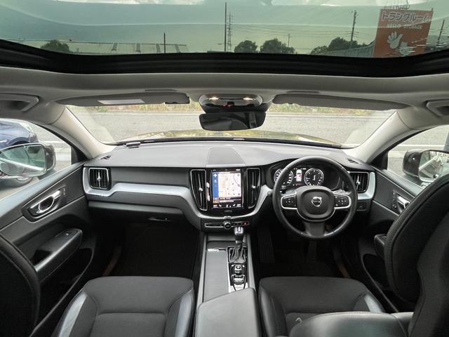 VOLVO XC60 D4 AWD MOMENTUM