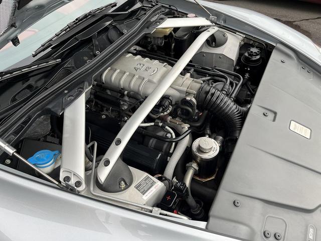 アストンマーティン Ｖ８ヴァンテージ