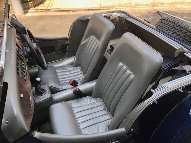 プラス８ 　Ｍ／Ｔ　ＥＴＣ　Ｃ／Ｓ　車検Ｒ８／２　右ハンドル（18枚目）
