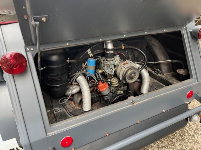 イギリスその他 　インターメカニカＩＭ－ＴＹＰ８２　キューベルワーゲン　１６００ｃｃ　ＶＷエンジン空冷　内装、幌（モヘア）レストア済みＭ／Ｔ．トノカバー　ディーラー車　インターメカニカ社生産１号車（7枚目）