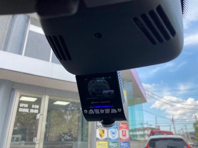 スマートフォーフォー BRABUS エクスクルーシブ 取説・保証書・スペアーキー・ガラスルーフ・パナソニックスマホ連携SDナビ・TV・ETC・Bカメラ・ドライブレコーダー・シートヒーター・タイヤ前後新品交換済・車検2027年9月(18枚目)