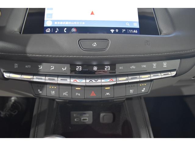キャデラックＸＴ４ プラチナム　正規ディーラー車　当店管理ユーザー様下取り禁煙車／記録簿付き　ＡｐｐｌｅＣａｒＰｌａｙ／ＡｎｄｒｏｉｄＡｕｔｏ　ユピテル前後ドラレコ　ＥＴＣ２．０　バック＆フロント＆全周囲カメラ　リアカメラミラー（15枚目）