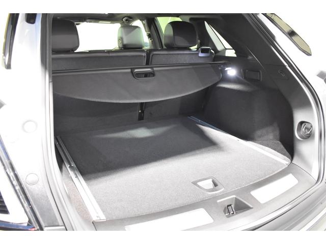 キャデラックXT5 プラチナムスポーツ 当店デモカーアップ 点検記録簿発行 認定中古車 ヘッドアップディスプレイ Bossスピーカー AppleCarPlay/AndroidAuto 純正エンジンスタータ オートクルーズコントロール ETC(6枚目)