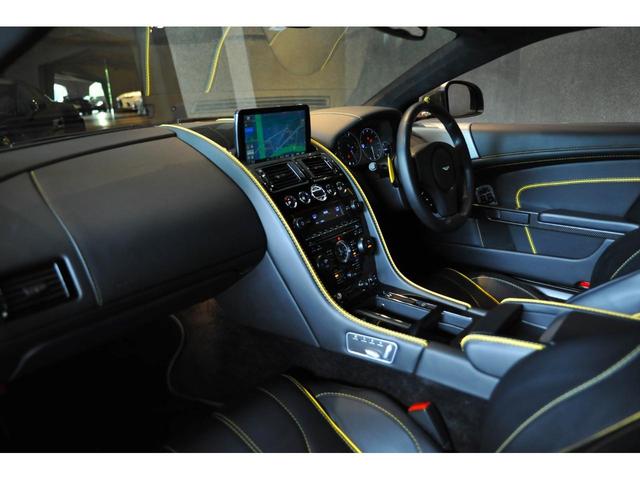 ＤＢ９ クーペ　特別仕様車　カーボンブラック　Ｐａｎａｓｏｎｉｃ製ナビ（23枚目）