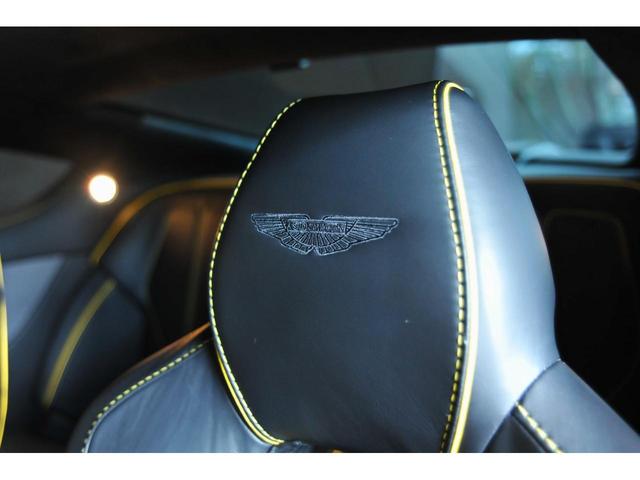 ＤＢ９ クーペ　特別仕様車　カーボンブラック　Ｐａｎａｓｏｎｉｃ製ナビ（24枚目）