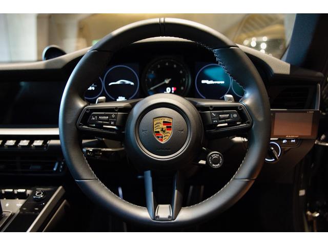 ９１１ ９１１カレラ　ＰＤＫ　スポクロ　スポーツテールパイプ　サンルーフ　ワンオーナー（8枚目）