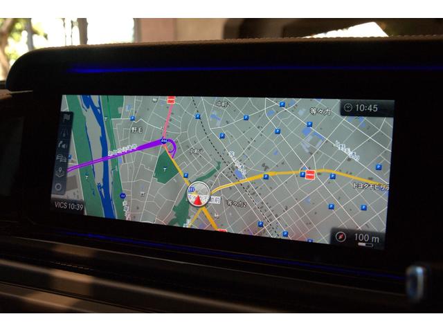 Ｇクラス Ｇ４００ｄ　ＡＭＧライン　ＡＭＧライン　レーダーセーフティパッケージ　マルチビームＬＥＤヘッドライト　スライディングルーフ　サイドストリップライン（ブラッシュドアルミニウム）　ＡＭＧスポーツステアリング　シートヒーター（10枚目）