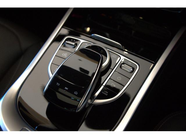 Ｇクラス Ｇ４００ｄ　ＡＭＧライン　ＡＭＧライン　レーダーセーフティパッケージ　マルチビームＬＥＤヘッドライト　スライディングルーフ　サイドストリップライン（ブラッシュドアルミニウム）　ＡＭＧスポーツステアリング　シートヒーター（14枚目）