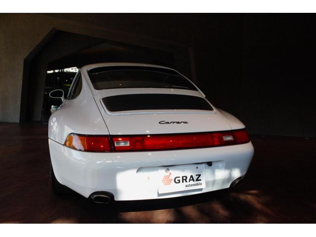 ９１１ ９１１　Ｃａｒｒｅｒａ　ＭＩＺＷＡ　Ｄ車　１７インチＣｕｐホイール　Ｃａｒｒｅａブラックエンブレム　キーレスリモコン　純正カセットカロッツェリアナビ　ＣＤ／ＤＶＤプレーヤー　Ｆ／Ｒカメラ（4枚目）