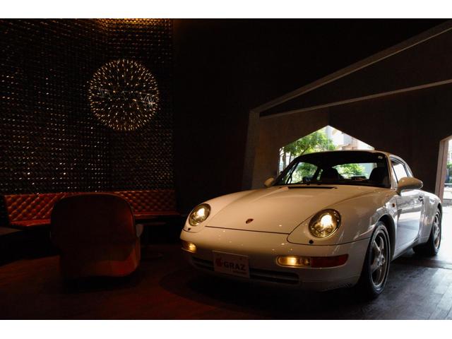 ９１１ ９１１　Ｃａｒｒｅｒａ　ＭＩＺＷＡ　Ｄ車　１７インチＣｕｐホイール　Ｃａｒｒｅａブラックエンブレム　キーレスリモコン　純正カセットカロッツェリアナビ　ＣＤ／ＤＶＤプレーヤー　Ｆ／Ｒカメラ（6枚目）