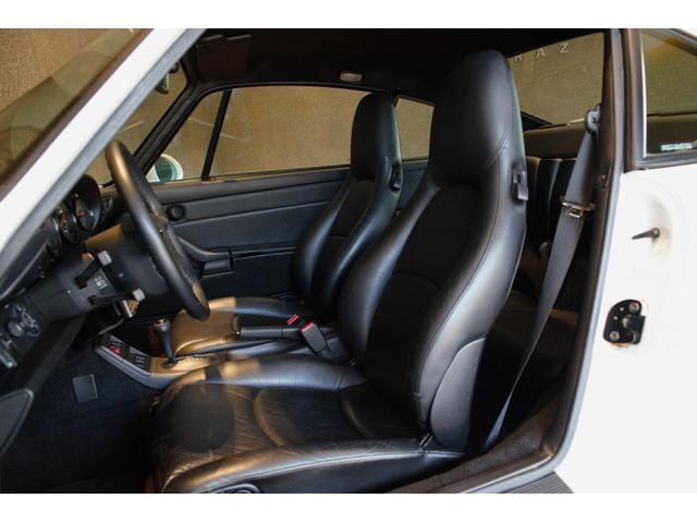 ９１１ ９１１　Ｃａｒｒｅｒａ　ＭＩＺＷＡ　Ｄ車　１７インチＣｕｐホイール　Ｃａｒｒｅａブラックエンブレム　キーレスリモコン　純正カセットカロッツェリアナビ　ＣＤ／ＤＶＤプレーヤー　Ｆ／Ｒカメラ（16枚目）