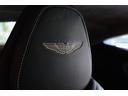 ５．２Ｌ　左ハンドル　カーボンファイバーインテリアトリムパック　Ｂ＆Ｏ　ヘッドレスト刺繍　ネクサスキルティング　アイボリーアルカンターラルーフライニング　エクステリアブラックパック　ユニオンフラッグバッジ（18枚目）