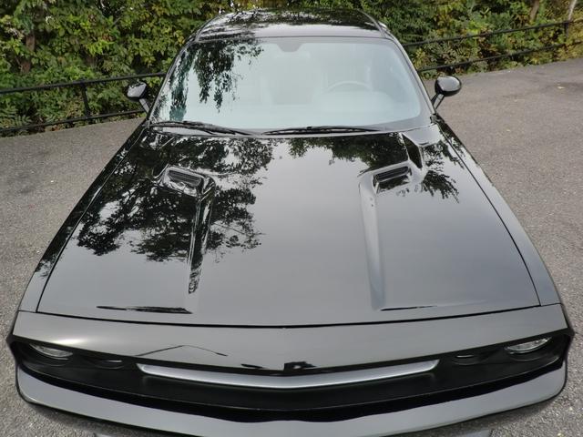 ダッジ・チャレンジャー 　２０１３年式　２０アルミホイール　ブラックレザーシート　パワーシート　キーレスエントリー　ＥＴＣ（11枚目）