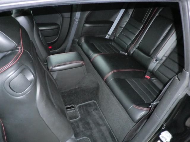 ダッジ・チャレンジャー 　２０１３年式　２０アルミホイール　ブラックレザーシート　パワーシート　キーレスエントリー　ＥＴＣ（20枚目）