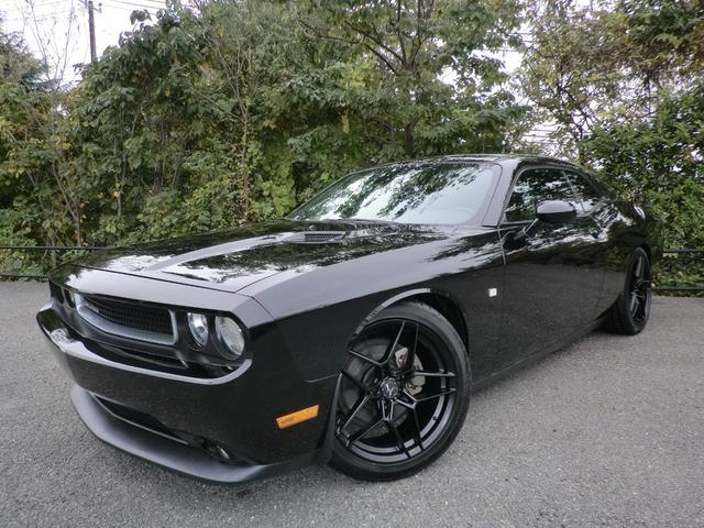 ダッジ・チャレンジャー 　２０１３年式　２０アルミホイール　ブラックレザーシート　パワーシート　キーレスエントリー　ＥＴＣ（26枚目）