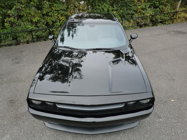 ダッジ・チャレンジャー 　２０１３年式　２０アルミホイール　ブラックレザーシート　パワーシート　キーレスエントリー　ＥＴＣ（53枚目）