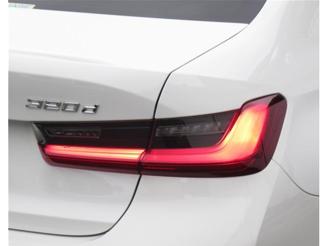 3シリーズ 320d xDrive Mスポーツ 純正HDDナビゲーション アクティブクルーズコントロール 全方位カメラ 衝突軽減ブレーキ18インチアルミホイール コーナーセンサー(16枚目)