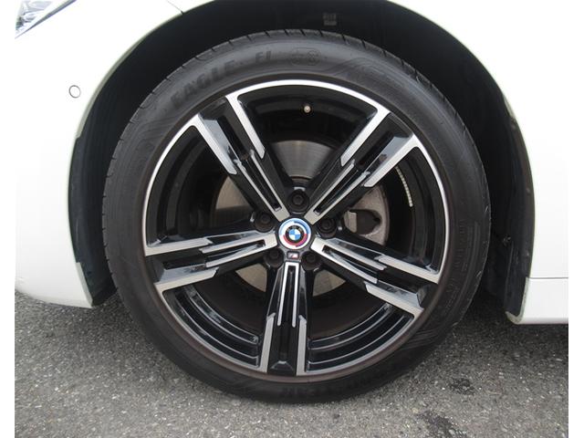 4シリーズ 420iクーペ Mスポーツ 純正ナビゲーション 18インチアロイホイール 茶レザーシート 電動シート フロントシートヒーター 全周囲カメラ 衝突軽減ブレーキ 電動テールゲート(9枚目)