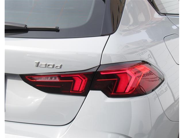 1シリーズ 120d Mスポーツ HDDナビゲーション 衝突軽減ブレーキ アクティブクルーズコントロール 18インチアルミホイール 電動リヤゲート 電動シート(16枚目)