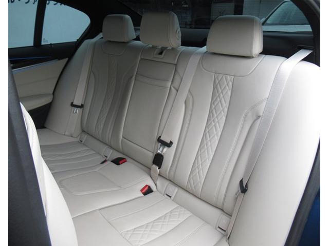 ５シリーズ ５３０ｅ　Ｍスポーツ　エディションジョイ＋　５３０ｅ　Ｍスポーツ　エディションジョイプラスＨＤＤナビゲーション　電動レザーシート　衝突軽減ブレーキ　１９インチアルミホイール（26枚目）