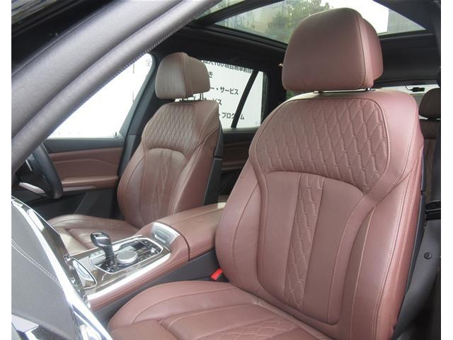 Ｘ５ ｘＤｒｉｖｅ　４０ｄ　Ｍスポーツ　純正ナビゲーション　ＥＴＣ　２０インチアロイホイール　バックカメラ　全周囲カメラ　コーヒーブラウンレザー　フロンシートヒーター　衝突軽減ブレーキ　サンルーフ　電動トランク（28枚目）