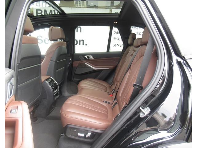 Ｘ５ ｘＤｒｉｖｅ　４０ｄ　Ｍスポーツ　純正ナビゲーション　ＥＴＣ　２０インチアロイホイール　バックカメラ　全周囲カメラ　コーヒーブラウンレザー　フロンシートヒーター　衝突軽減ブレーキ　サンルーフ　電動トランク（31枚目）