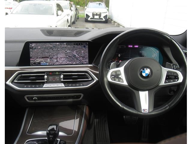 Ｘ５ ｘＤｒｉｖｅ　４０ｄ　Ｍスポーツ　純正ナビゲーション　ＥＴＣ　２０インチアロイホイール　バックカメラ　全周囲カメラ　コーヒーブラウンレザー　フロンシートヒーター　衝突軽減ブレーキ　サンルーフ　電動トランク（34枚目）