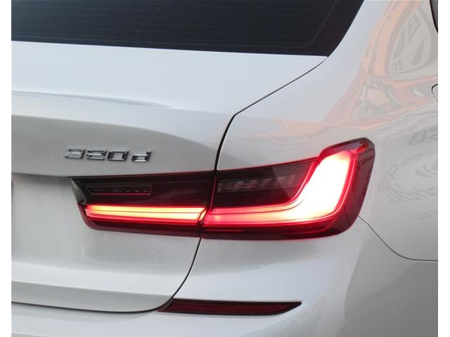 3シリーズ 320d xDrive Mスポーツ 純正ナビゲーション 18インチアロイホイール 全周囲カメラ ハーフレザーシート 電動シート フロンシートヒーター 電動テールゲート 衝突軽減ブレーキ Bluetooth(17枚目)