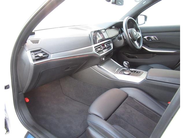 3シリーズ 320d xDrive Mスポーツ 純正ナビゲーション 18インチアロイホイール 全周囲カメラ ハーフレザーシート 電動シート フロンシートヒーター 電動テールゲート 衝突軽減ブレーキ Bluetooth(25枚目)