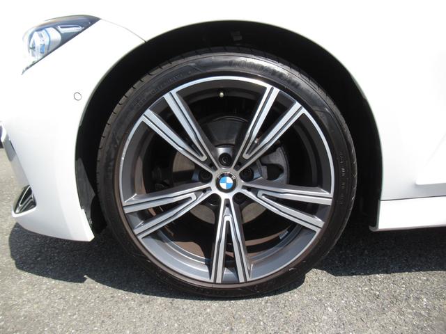 ３シリーズ ３２０ｄ　ｘＤｒｉｖｅＭスポーツエディションシャドー　純正ナビ　全周囲カメラ　衝突軽減ブレーキ　ＡＣＣ　１９インチＡＷ（10枚目）