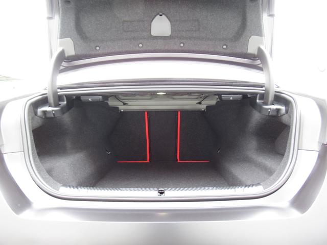 Ｍ５ 　純正ナビ　２０／２１インチアロイホイール　全周囲カメラ　衝突軽減ブレーキ　赤レザーシート　フロントシートヒーター　Ｂｌｕｅｔｏｏｔｈプラグインハイブリッド（49枚目）