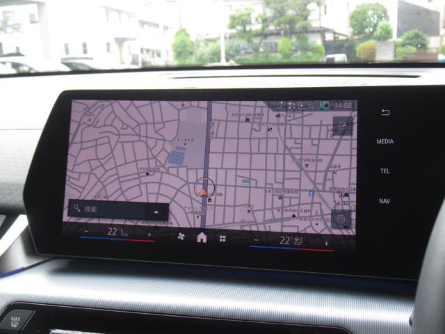 Ｘ２ ｘＤｒｉｖｅ　２０ｉ　Ｍスポーツ　純正ナビ　２０インチアロイホイール　黒レザーシート　電動シート　フロントシートヒーター　電動テールゲート　衝突軽減ブレーキ　Ｂｌｕｅｔｏｏｔｈ　元デモカー（30枚目）