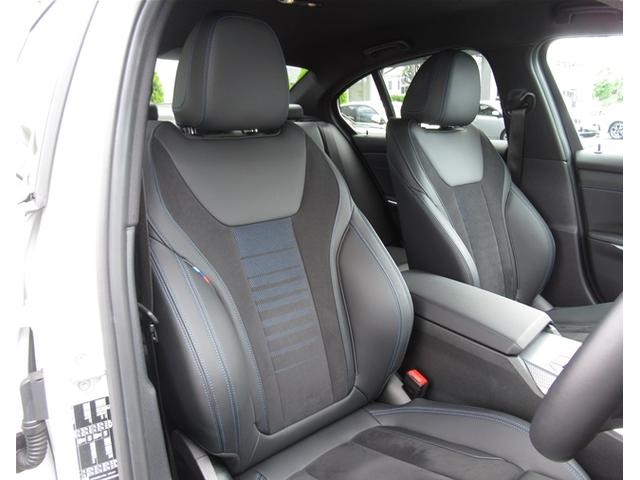 ３シリーズ ３２０ｄ　ｘＤｒｉｖｅＭスポーツエディションシャドー　ＡＣＣ　パーキングアシスト　ヘッドアップディスプレイ　１９インチＡＷ　ブラックグリル　全周囲カメラ　全国２年保証（19枚目）