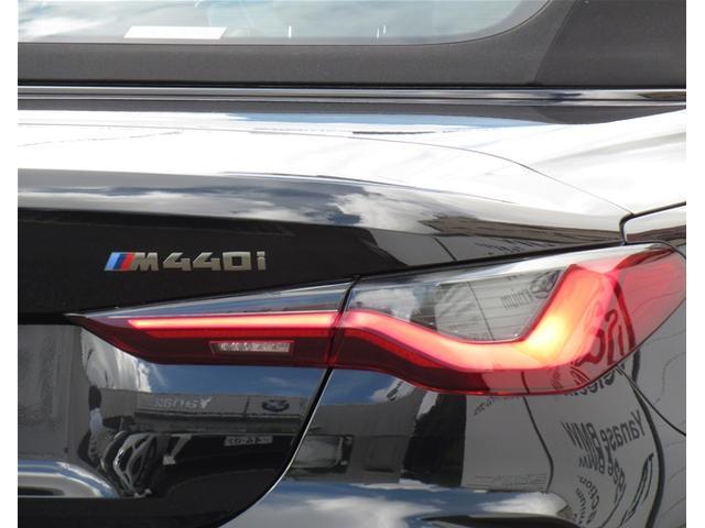 ４シリーズ Ｍ４４０ｉ　ｘＤｒｉｖｅカブリオレ　モカレザー　ＡＣＣ　パーキングアシスト　ヘッドアップディスプレイ　１９インチＡＷ　全周囲カメラ　全国２年保証（22枚目）