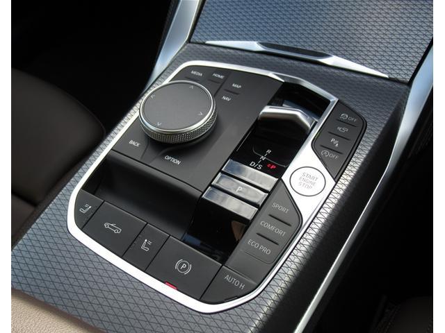４シリーズ Ｍ４４０ｉ　ｘＤｒｉｖｅカブリオレ　モカレザー　ＡＣＣ　パーキングアシスト　ヘッドアップディスプレイ　１９インチＡＷ　全周囲カメラ　全国２年保証（40枚目）