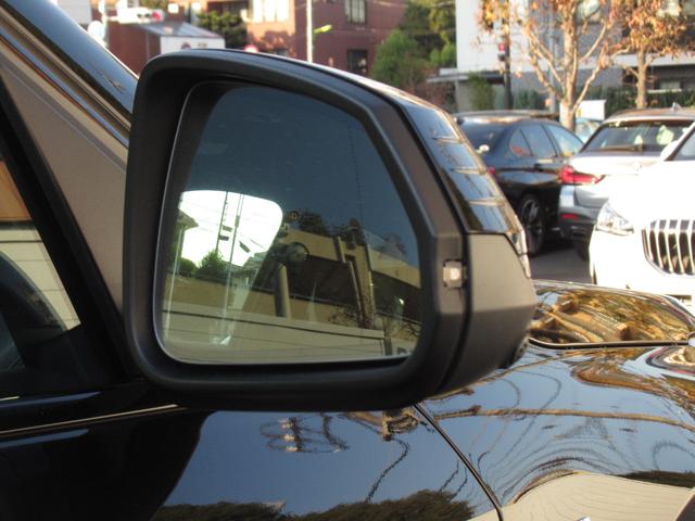 ｉＸ１ ｅＤｒｉｖｅ　２０　Ｍスポーツ　純正ナビゲーション　１８インチアロイホイール　全周囲カメラ　ハーフレザー　フロンシートヒーター　衝突軽減ブレーキ　元デモカー（18枚目）