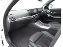 320d xDrive Mスポーツ 純正HDDナビゲーション アクティブクルーズコントロール 全方位カメラ 衝突軽減ブレーキ18インチアルミホイール コーナーセンサー(24枚目)