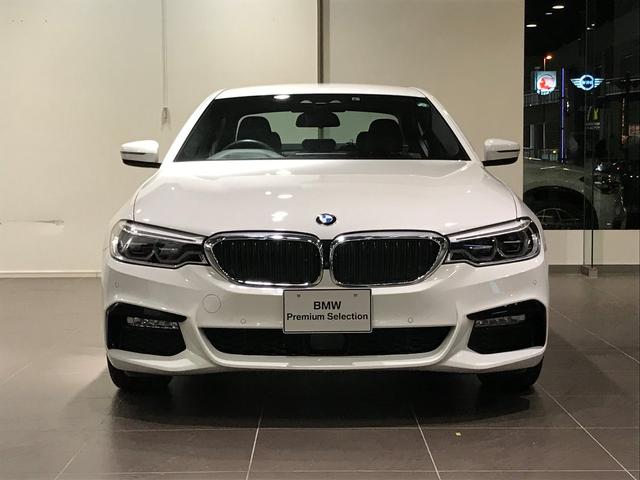 530i Mスポーツ ブラックレザー シートヒーター ヘッドアップディスプレー 地デジチューナー アダプティブLEDライト コンフォートアクセス オートトランク 電動シートメモリー付き ETC2.0(2枚目)