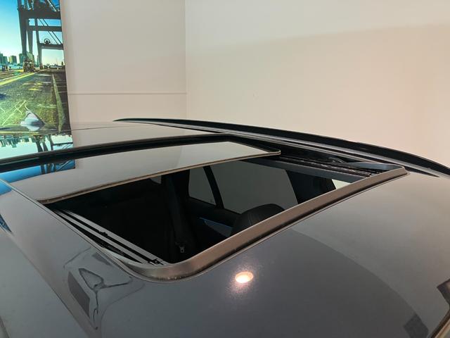 Ｘ５ ｘＤｒｉｖｅ　３５ｄ　Ｍスポーツ　認定中古車　ＢＭＷ　アロイホイール　Ｍ　ダブルスポーク　アダプティブ　Ｍ　サスペンション　コンフォート　アクセス　システム　ドア　ソフト　クローズ　オートマチック　電動パノラマルーフ　禁煙車（11枚目）