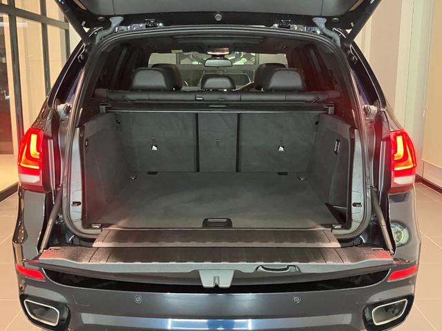 Ｘ５ ｘＤｒｉｖｅ　３５ｄ　Ｍスポーツ　認定中古車　ＢＭＷ　アロイホイール　Ｍ　ダブルスポーク　アダプティブ　Ｍ　サスペンション　コンフォート　アクセス　システム　ドア　ソフト　クローズ　オートマチック　電動パノラマルーフ　禁煙車（17枚目）