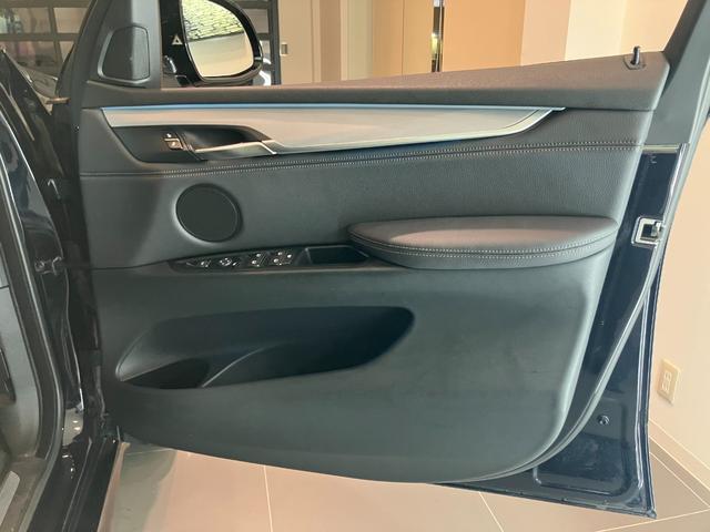 Ｘ５ ｘＤｒｉｖｅ　３５ｄ　Ｍスポーツ　認定中古車　ＢＭＷ　アロイホイール　Ｍ　ダブルスポーク　アダプティブ　Ｍ　サスペンション　コンフォート　アクセス　システム　ドア　ソフト　クローズ　オートマチック　電動パノラマルーフ　禁煙車（41枚目）