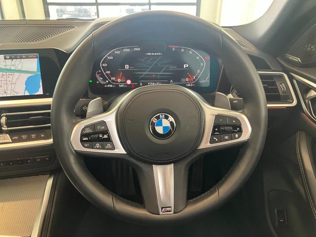 ４シリーズ Ｍ４４０ｉ　ｘＤｒｉｖｅグランクーペ　認定中古車　Ｍ　スポーツ　ブレーキ　　Ｍ　スポーツディファレンシャル　アダプティブ　Ｍ　サスペンション　コンフォートアクセス　電動サンルーフ　シート　ヒーター　運転席／助手席（14枚目）