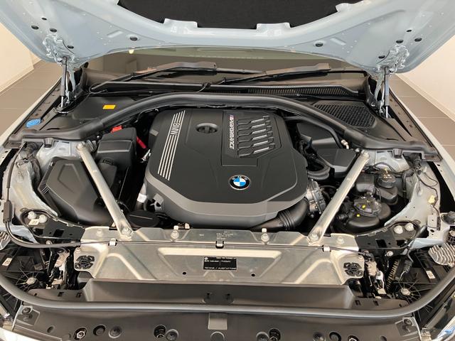 ４シリーズ Ｍ４４０ｉ　ｘＤｒｉｖｅグランクーペ　認定中古車　Ｍ　スポーツ　ブレーキ　　Ｍ　スポーツディファレンシャル　アダプティブ　Ｍ　サスペンション　コンフォートアクセス　電動サンルーフ　シート　ヒーター　運転席／助手席（15枚目）